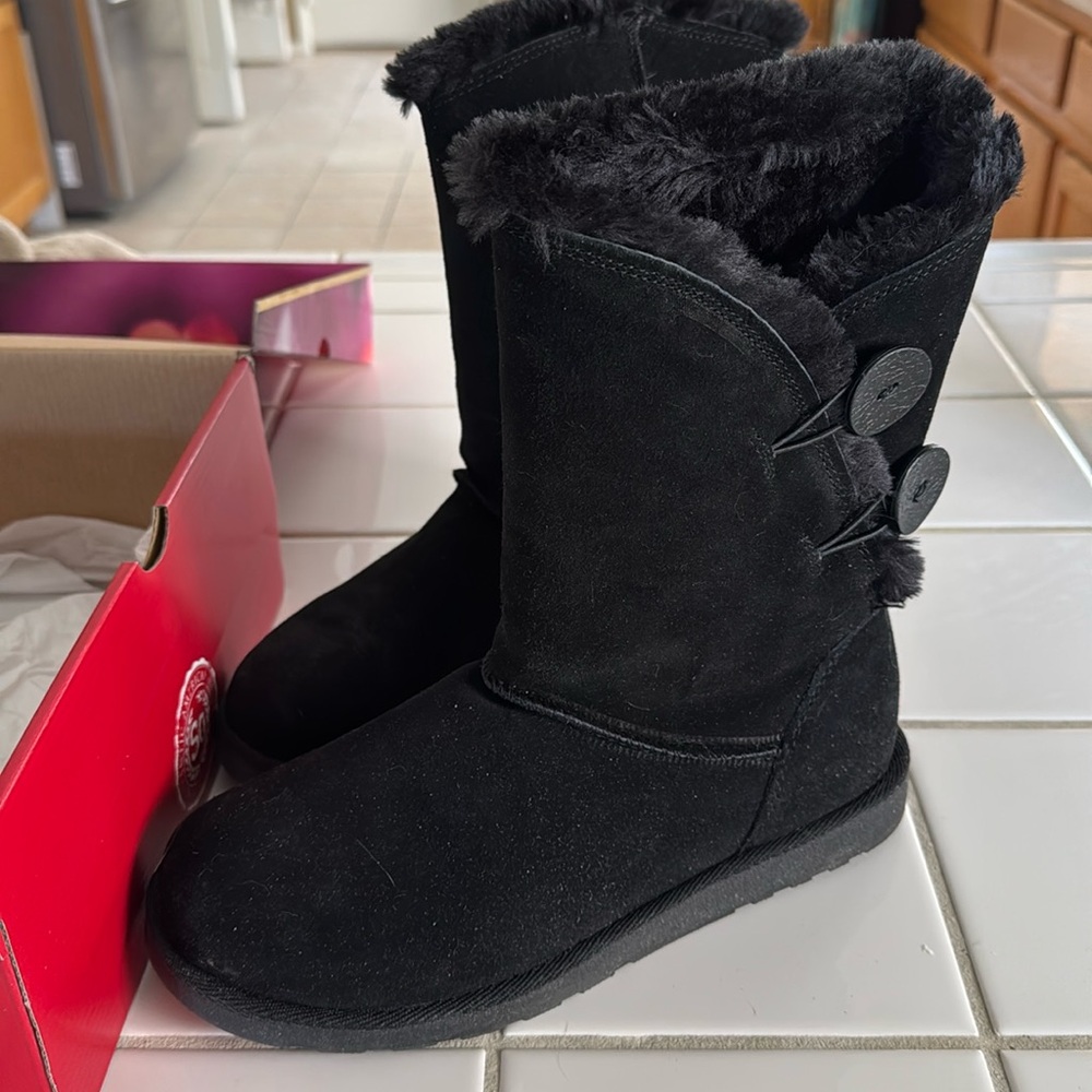 🐈‍⬛ Boots Black Winter Size 9.5 Women’s New in Box